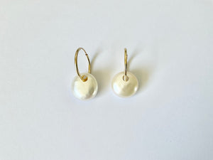 SINGLE SUPER MOON EARRING